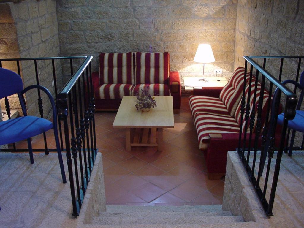Albergue De Juventud De Sos del Rey Católico Exteriér fotografie