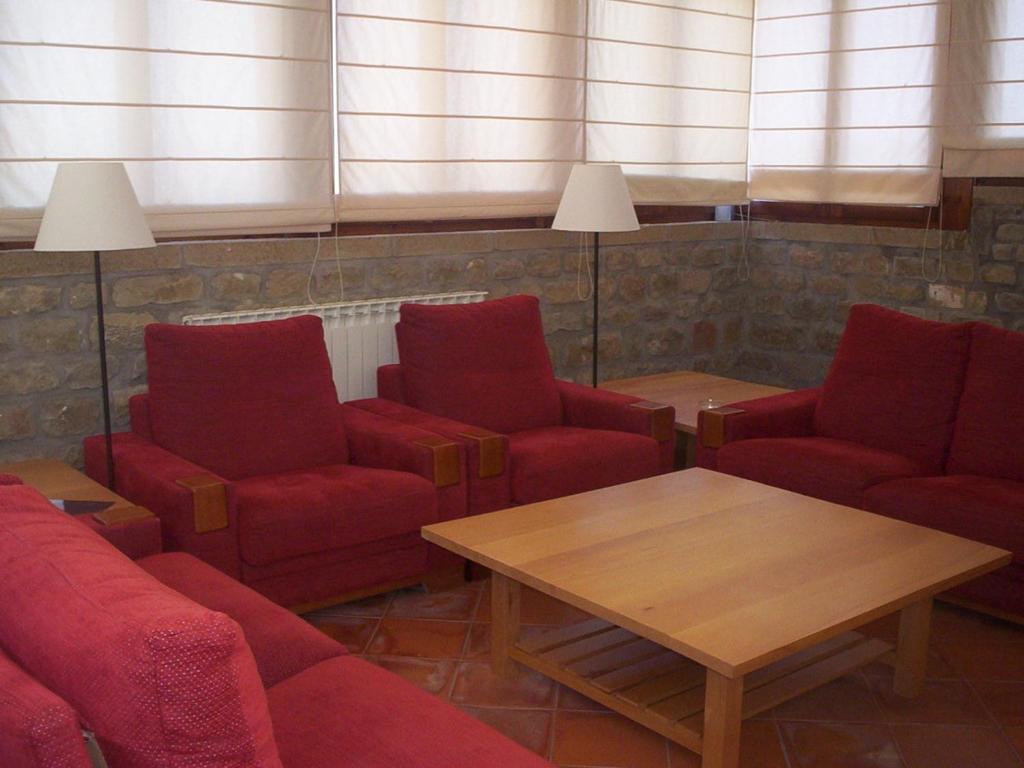 Albergue De Juventud De Sos del Rey Católico Exteriér fotografie